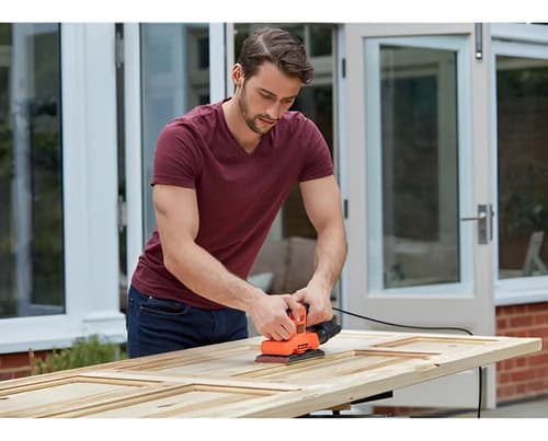 Lijadora Orbital 150w Hoja 1/3 Bew220 Black Decker Color Naranja Oscuro