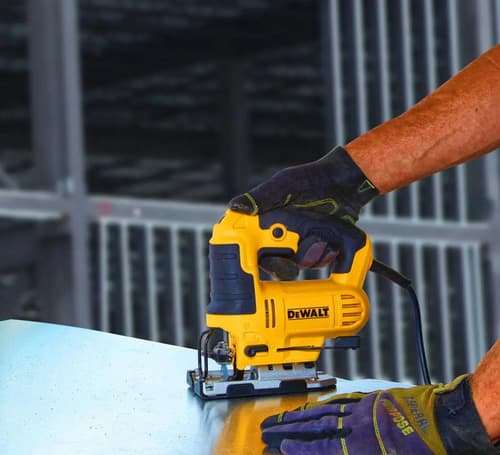 Sierra Caladora Industrial Dewalt Profesional Dwe300-b2 650w