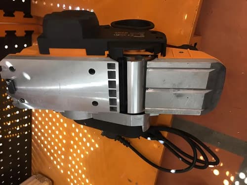 Cepillo De Carpintero Ingco 1050w Pl10508 1600rpm Anaranjado