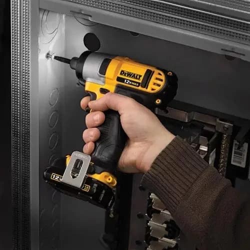Llave Impacto 1/4puLG Dewalt Dcf81552 Inalámbrico Negro