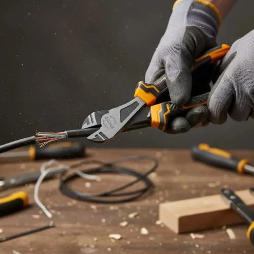 Alicate Corte Diagonal 7'' 180mm Ingco Heavy Duty Industrial Acero Al Carbono Mango Ergonomico Hhdcp08188 Negro