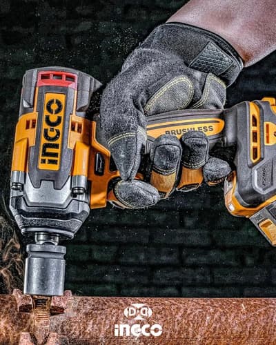 Llave De Impacto 850nm 20v P20s C 2bat+carg+valija Color Naranja Claro Frecuencia 50hz/60hz