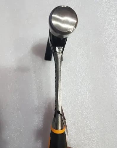 Martillo Uña 450g Industria Mango Forjado Antishock Ingco