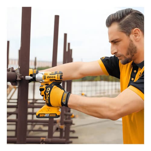 Combo Taladro Atornillador + Atornillador De Impacto Ingco Color Amarillo