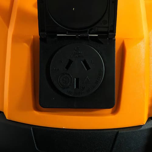 Aspiradora Lusqtoff La-5001m Eléctrica 1400w 50 Litros Color Plateado