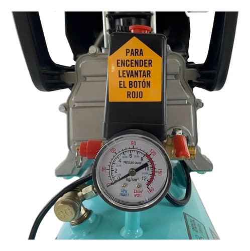 Compresor De Aire Portátil Energy C40/2/25r 40l 2hp Celeste 50 Hz
