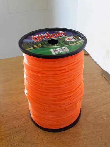 Tanza Grilon Cuadrada De 3 Mm Para Desmalezadora Y Motoguadaña Naranja