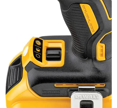 Taladro Percutor Atornillador Inalámbrico De 13mm Dewalt Dcd796d2 + 2 Baterías De 2ah + Accesorio Con Maletín De Transporte Amarillo