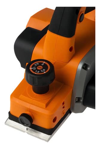 Lusqtoff Cepillo Eléctrico 620w - 82mm Cel620-8 Color Naranja