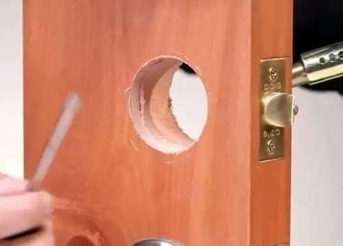 Kit Instalación Para Cerraduras De Puerta Hoteche Con Sierra Copa Y Mecha Paleta