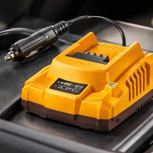 Cargador De Bateria 20v Ingco Para El Cenicero Del Auto