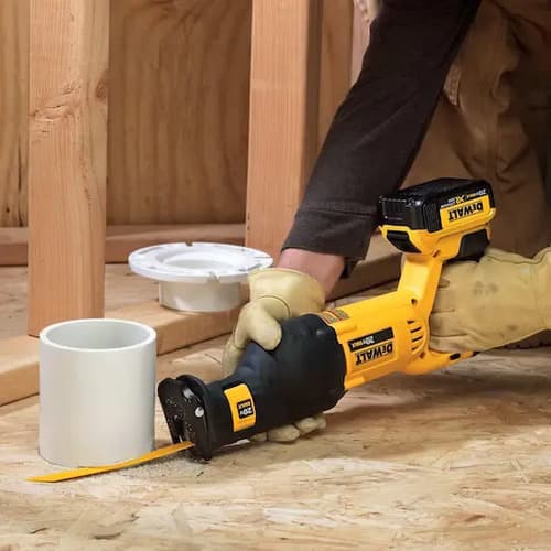 Sierra Sable Inalambrica Dewalt Sin Baterías Dcs380b