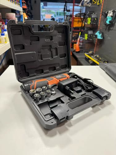 Llave Criquet A Bateria 12 Volts Dowen Pagio Maletin Y Acces Naranja