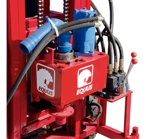 Perforadora Equus Para Pozos De Agua Diesel 100 Metros Gris Círculo