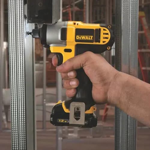 Llave Impacto 1/4puLG Dewalt Dcf81552 Inalámbrico Negro