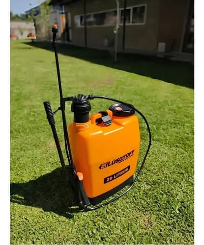 Fumigador Pulverizador Manual Lusqtoff F20l-8 20lts Manguera Color Naranja