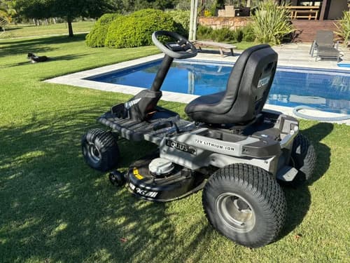 Tractor Cortacesped Equus A Bateria 38'' 27.6ah