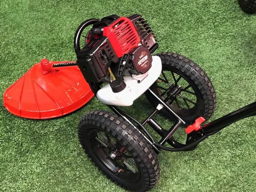 Desmalezadora Equus Con Ruedas 52cc A Nafta Solo Con Cabeza