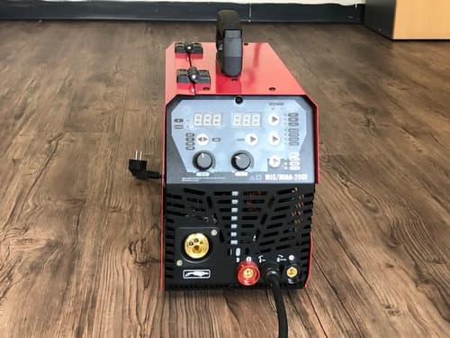 Soldadora Equus Inverter Mig-mma-tig Lift 3 En 1 200a Color Rojo